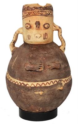Lot 315 - A CHANCAY (PERU) CLAY OVIFORM SMALL VESSEL