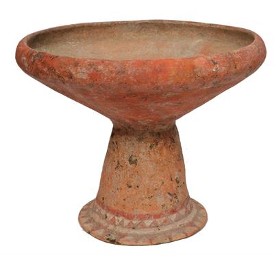 Lot 402 - AN EARLY SIAM TERRACOTTA PEDESTAL BOWL with overlap rim and decorated base