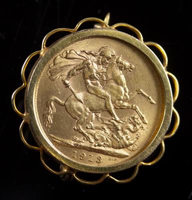 Lot 11 - A GEORGE V SOVEREIGN