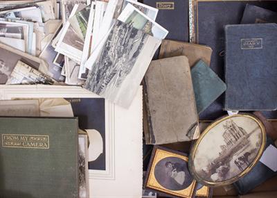 Lot 80A - A QUANTITY OF ANTIQUE AND LATER POSTCARDS