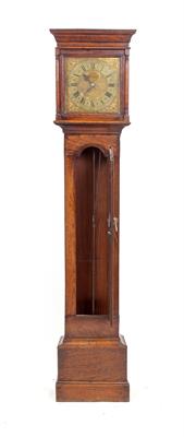 Lot 86 - AN 18TH CENTURY OAK LONGCASE CLOCK