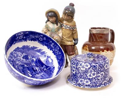 Lot 125 - A LLADRO FIGURE