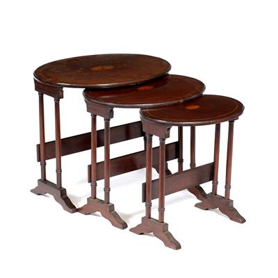 Lot 132 - AN EDWARDIAN MAHOGANY SHERIDAN STYLE NEST OF THREE TABLES