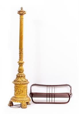 Lot 150 - A 20TH CENTURY GILT PAINTED STANDARD LAMP