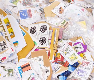 Lot 157 - A COLLECTION OF GB AND WORLD STAMPS
