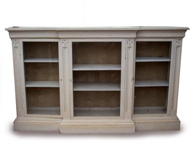 Lot 164 - A LATER WHITE PAINTED BREAKFRONT BOOKCASE