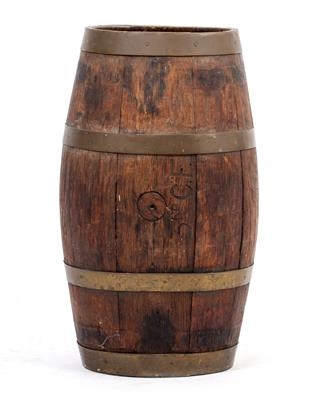 Lot 186 - AN ANTIQUE COOPERED OAK BARREL OR STICK STAND