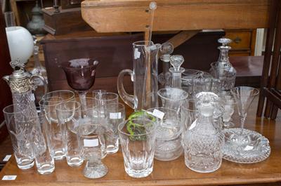 Lot 236 - A QUANTITY OF GLASSWARE