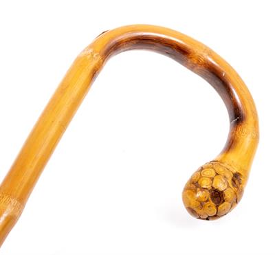 Lot 244 - A 20TH CENTURY ORIENTAL BAMBOO CANE
