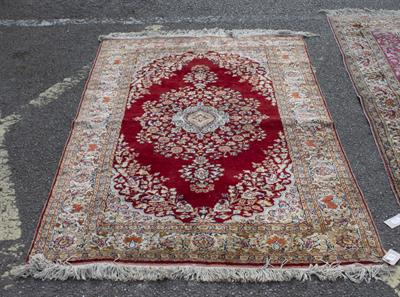 Lot 274 - A 20TH CENTURY MIDDLE EASTERN 'TREE OF LIFE' RUG