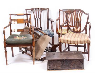 Lot 287 - A MAHOGANY RECTANGULAR GALLERIED OCCASIONAL TABLE