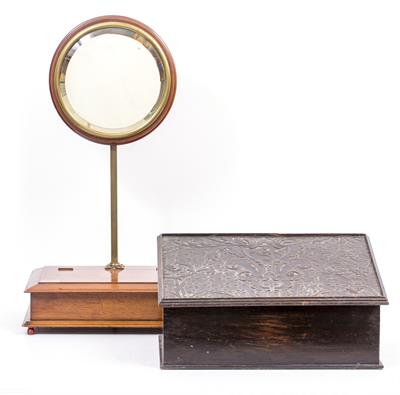 Lot 302 - A 20TH CENTURY MAHOGANY WASH STAND