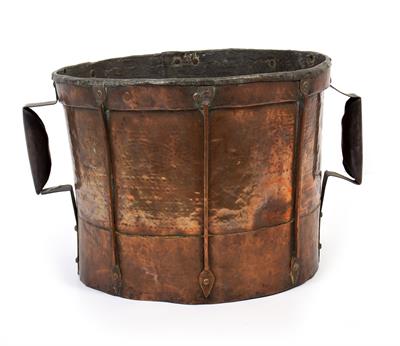 Lot 313 - AN ARTS AND CRAFTS COPPER JARDINIERE