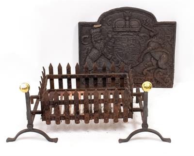 Lot 318 - A 17TH CENTURY STYLE CAST IRON FIREBACK