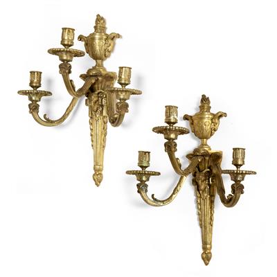 Lot 325 - A PAIR OF 19TH CENTURY ORMOLU CANDLE SCONCES