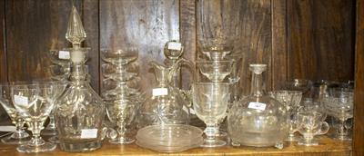 Lot 387 - A LARGE COLLECTION OF GLASSWARE
