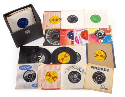 Lot 443 - A COLLECTION OF TAMLA MOTOWN
