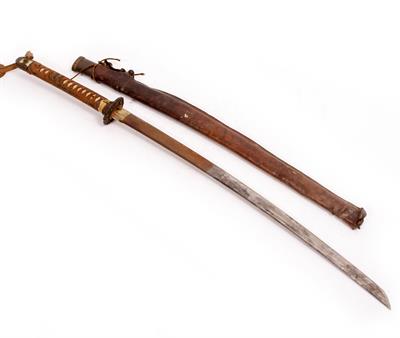 Lot 470 - AN ANTIQUE JAPANESE KATANA