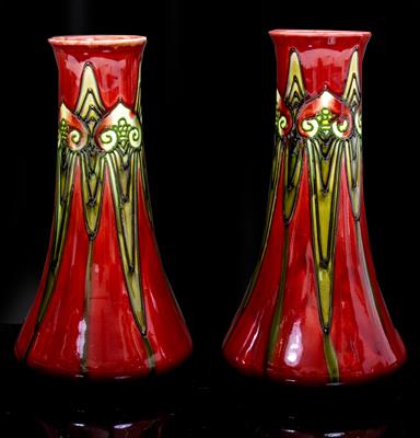 Lot 477 - A PAIR OF EARLY 20TH CENTURY MINTON LIMITED SECESSIONIST VASES