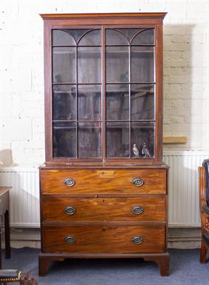 Lot 494 - A GEORGIAN MAHOGANY SECRETAIRE CUPBOARD