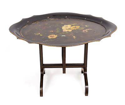 Lot 511 - A VICTORIAN PAINTED TOLEWARE TRAY