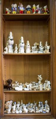 Lot 521 - A COLLECTION OF SZEILER POTTERY AND CERAMIC FIGURES