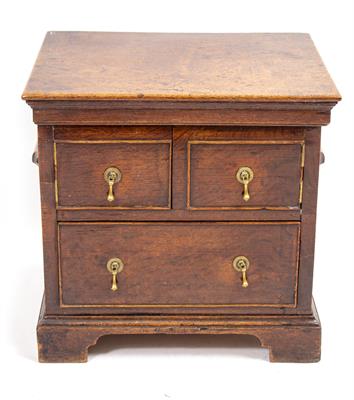 Lot 533 - AN ANTIQUE AND LATER OAK CLOSE STOOL