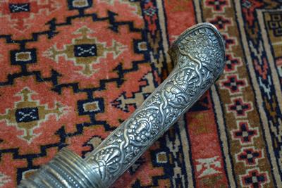 Lot 25 - Yatagan sword