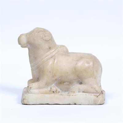 Lot 30 - Carved marble of an Ox