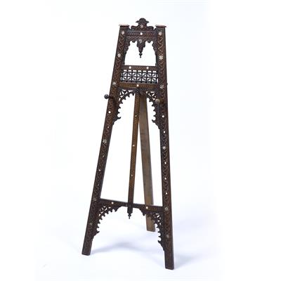 Lot 70 - Carved hardwood easel