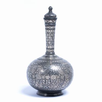 Lot 123 - Bidri flask