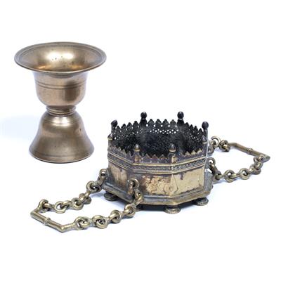 Lot 135 - Mughal incense burner