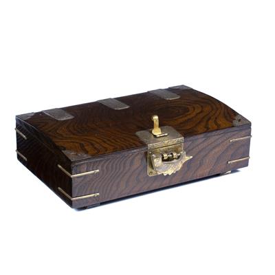 Lot 393 - Korean elm box