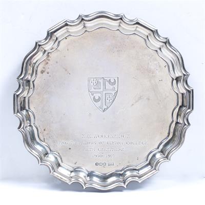 Lot 422 - Silver salver with serpentine rim