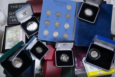 Lot 462 - Large collection of UK Royal Mint proof coinage