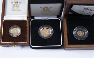 Lot 468 - 2009 UK Royal Mint proof quarter sovereign