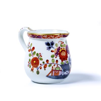 Lot 517 - Early Meissen cream jug