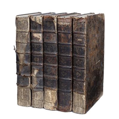 Lot 565 - HENRY