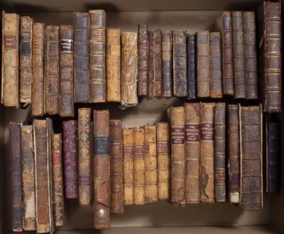 Lot 868 - BINDINGS