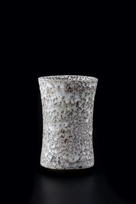 Lot 10 - Lucie Rie (1902-1995)