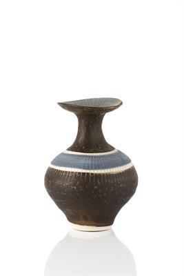 Lot 23 - Lucie Rie (1902-1995)