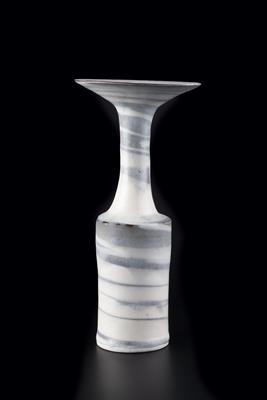 Lot 47 - Lucie Rie (1902-1995)