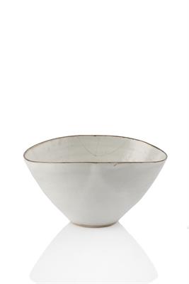 Lot 56 - Lucie Rie (1902-1995)