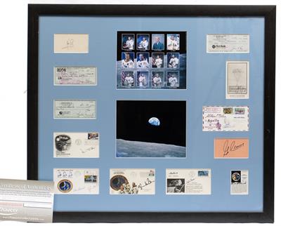 Lot 33 - TWELVE SIGNATURES OF MEN WHO WALKED ON THE MOON