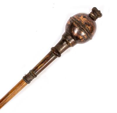 Lot 125 - A MACE