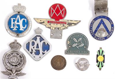 Lot 181 - A SMALL COLLECTION OF AUTOMOBILE BADGES