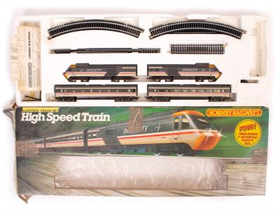 Lot 227 - A HORNBY 'FLYING SCOTSMAN' ELECTRIC TRAIN SET R1039