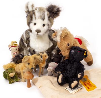 Lot 265 - COLLECTION OF TOYS AND TEDDY BEARS