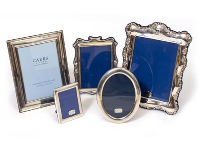 Lot 411 - A CARRS SILVER PHOTOFRAME