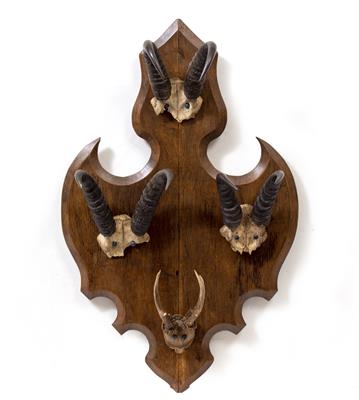 Lot 518 - FIVE ANTELOPE HORNS